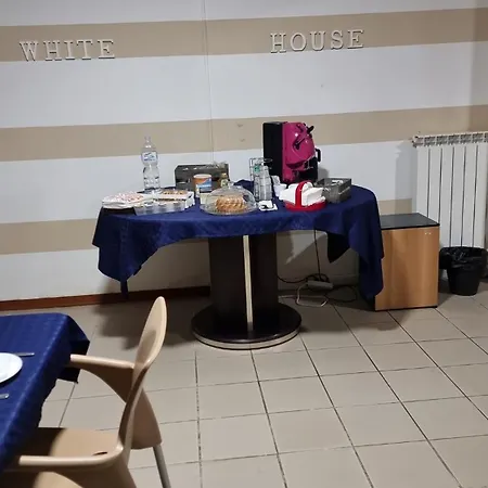 Bed & Breakfast White House Melfi