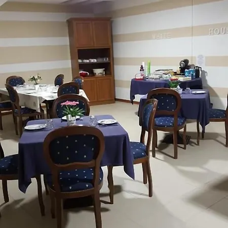 Bed & Breakfast White House Melfi
