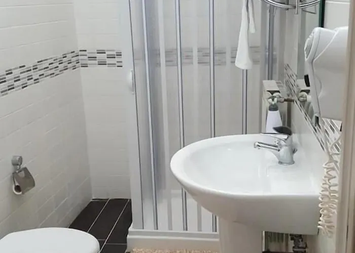 Bed & Breakfast White House