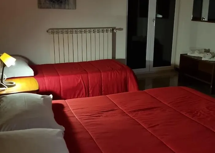 White House Bed & Breakfast 3*