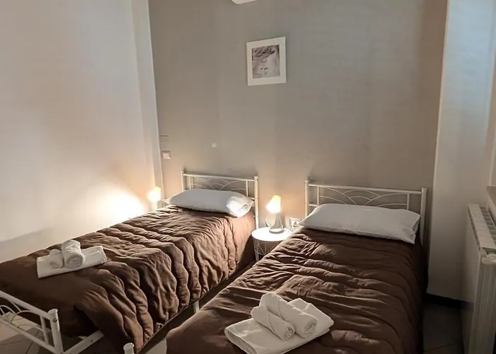 White House 3* Melfi